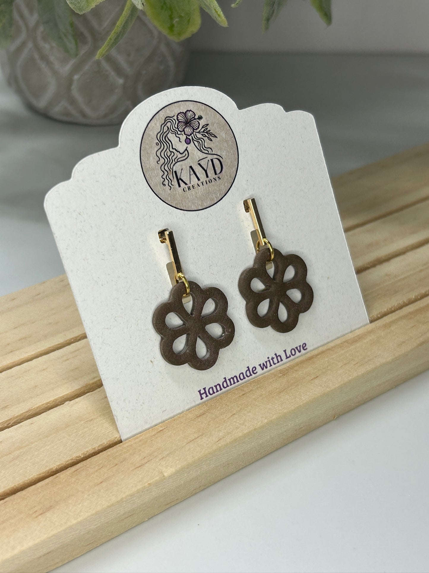 Neutral Collection Small Flower