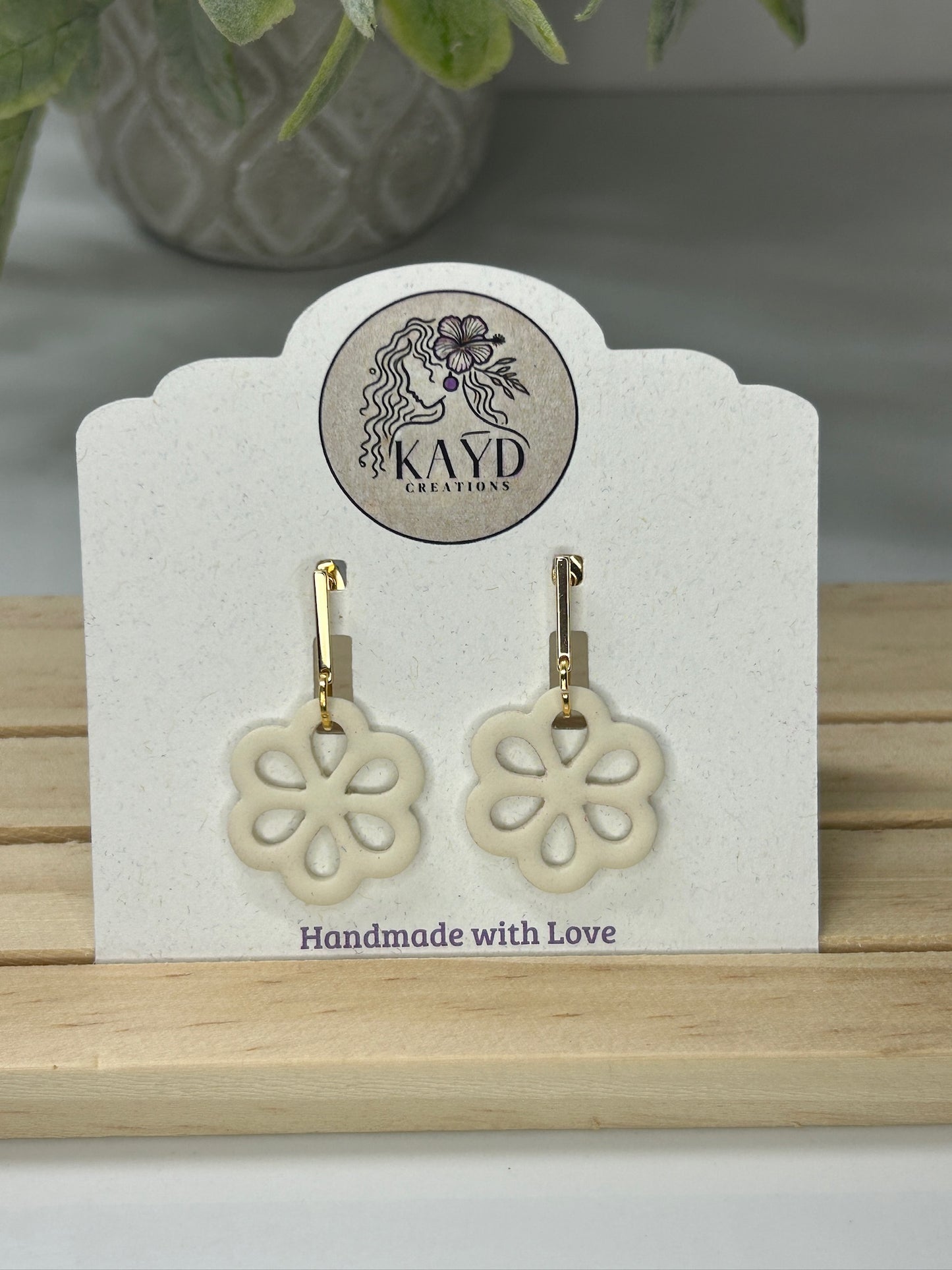 Neutral Collection Small Flower