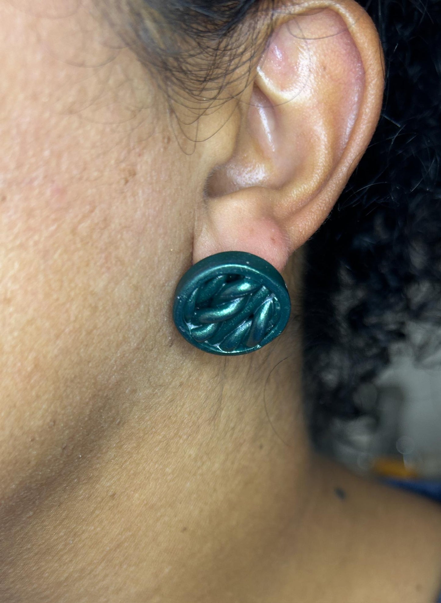 Holiday Sweater Round Stud Collection