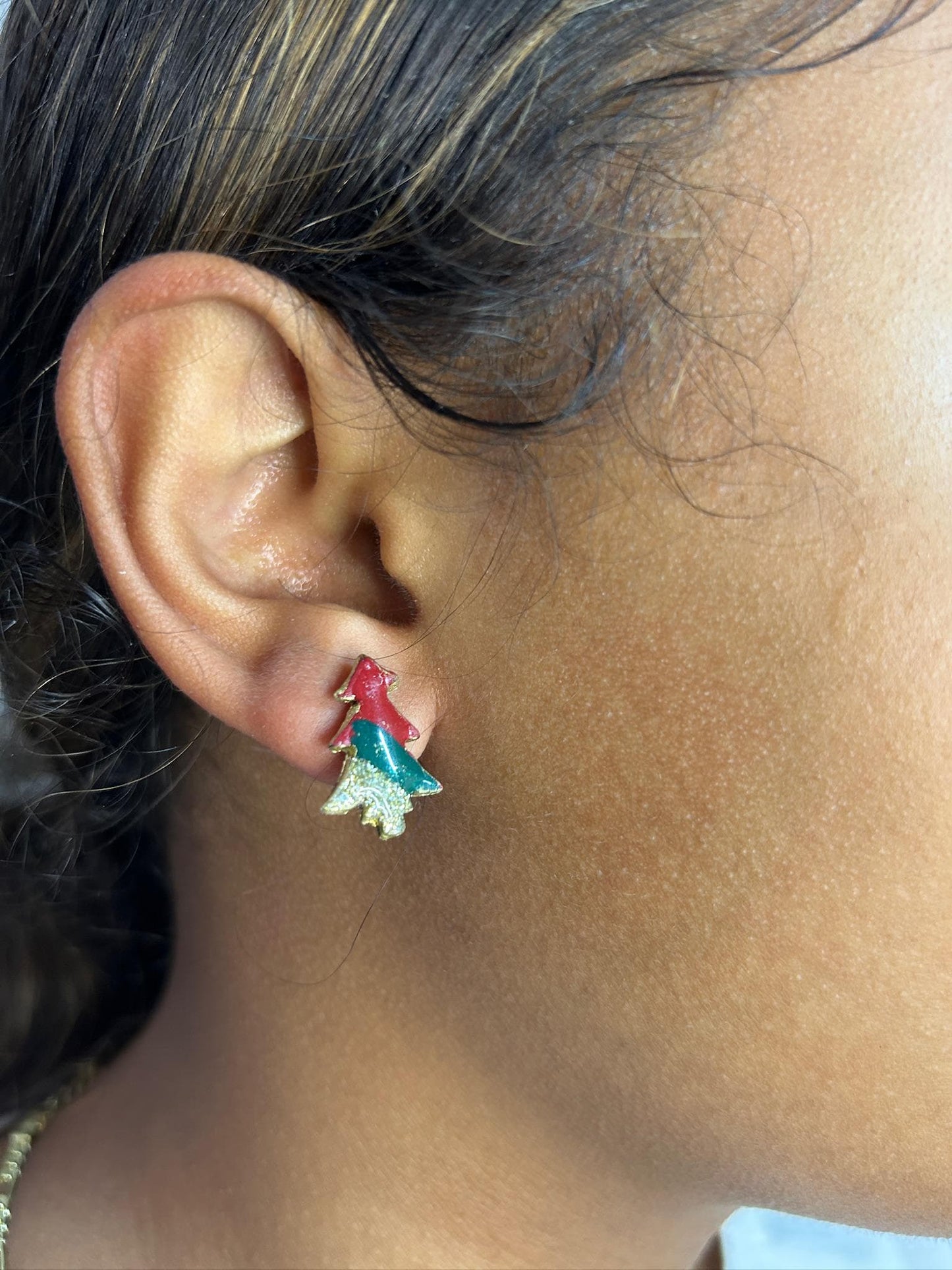 Christmas Classic Red/Green Studs Collection