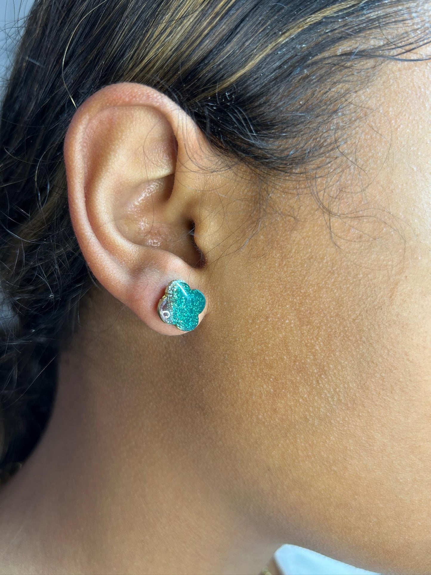 Christmas Classic Red/Green Studs Collection