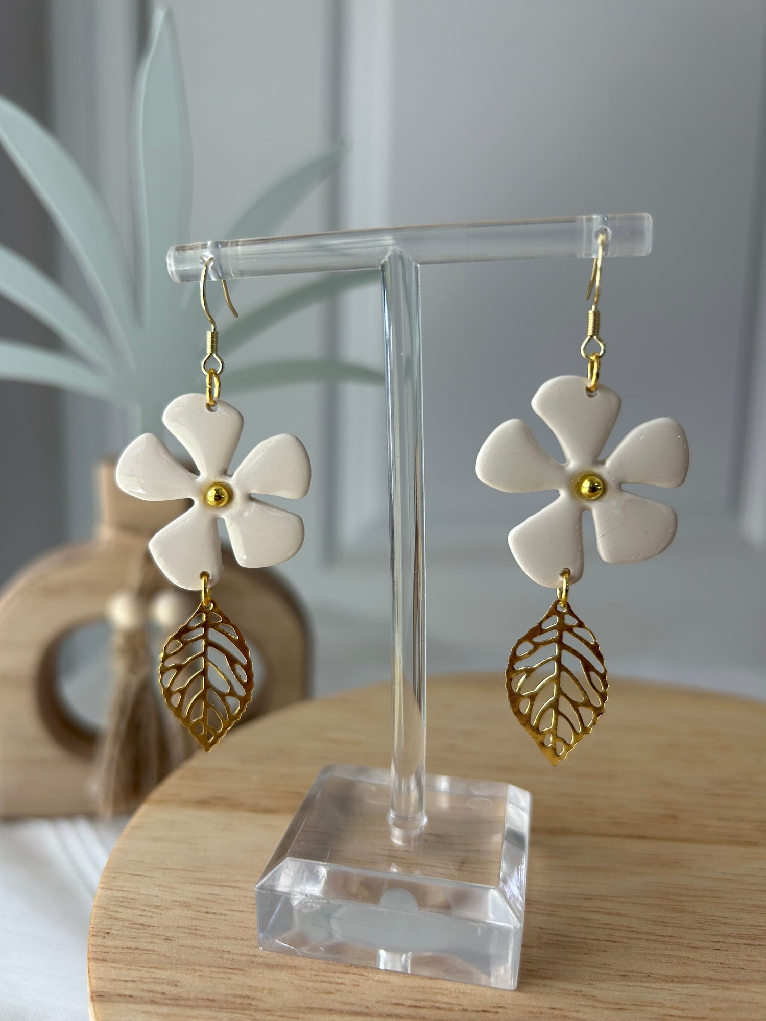 Spring- Neutral Bloom