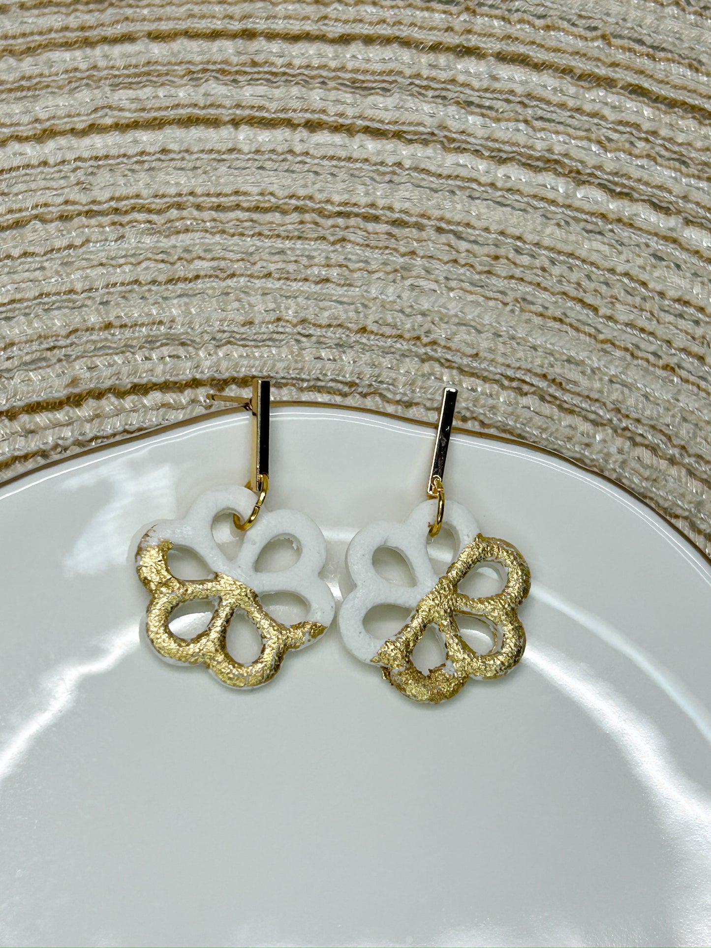 NYE White & Metallics Flower 2025 Collection