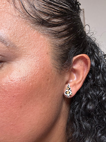 Wild Pinkmas Studs #4