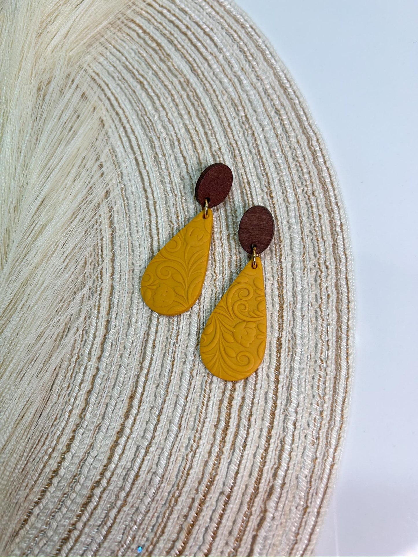 Earthy Floral Dangles Earrings