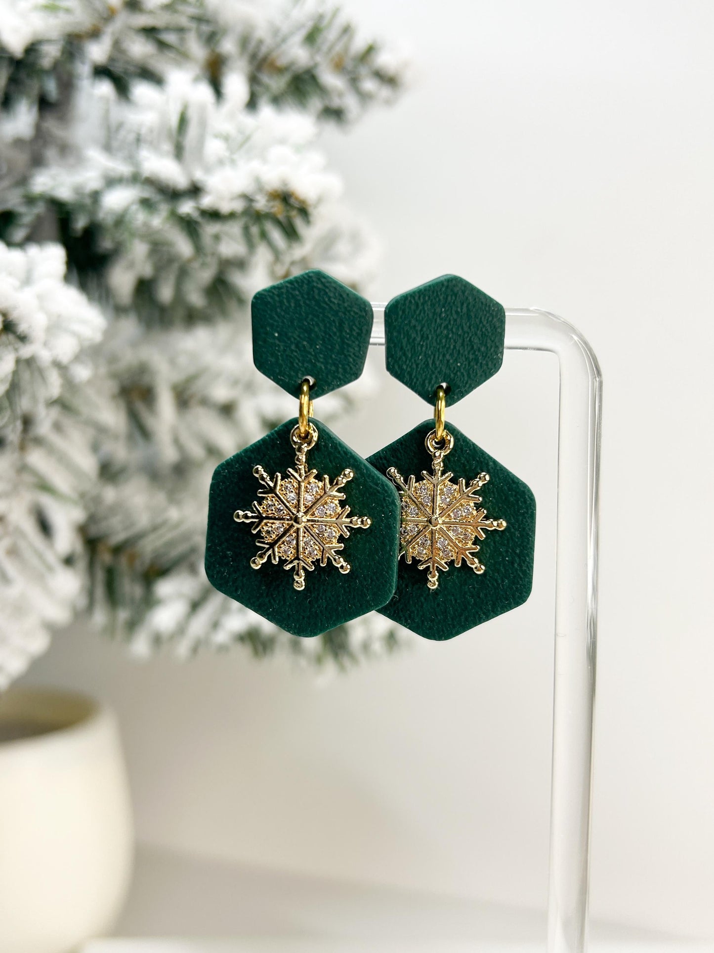 Elegant Snowflake Collection